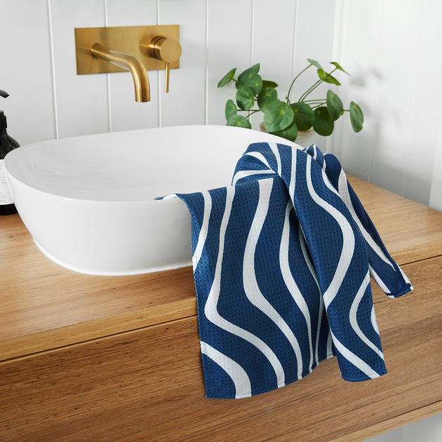 Dock & Bay Bath Towels Tide Break Navy (3) Dock & Bay US
