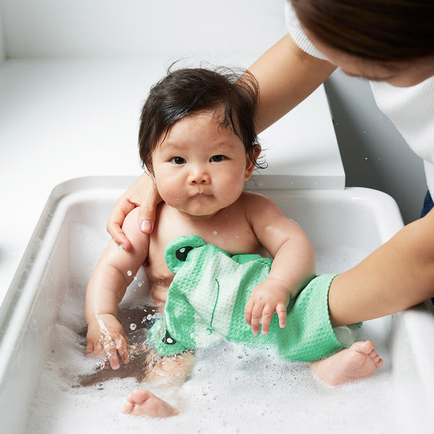 dock and bay baby wash mitt bath