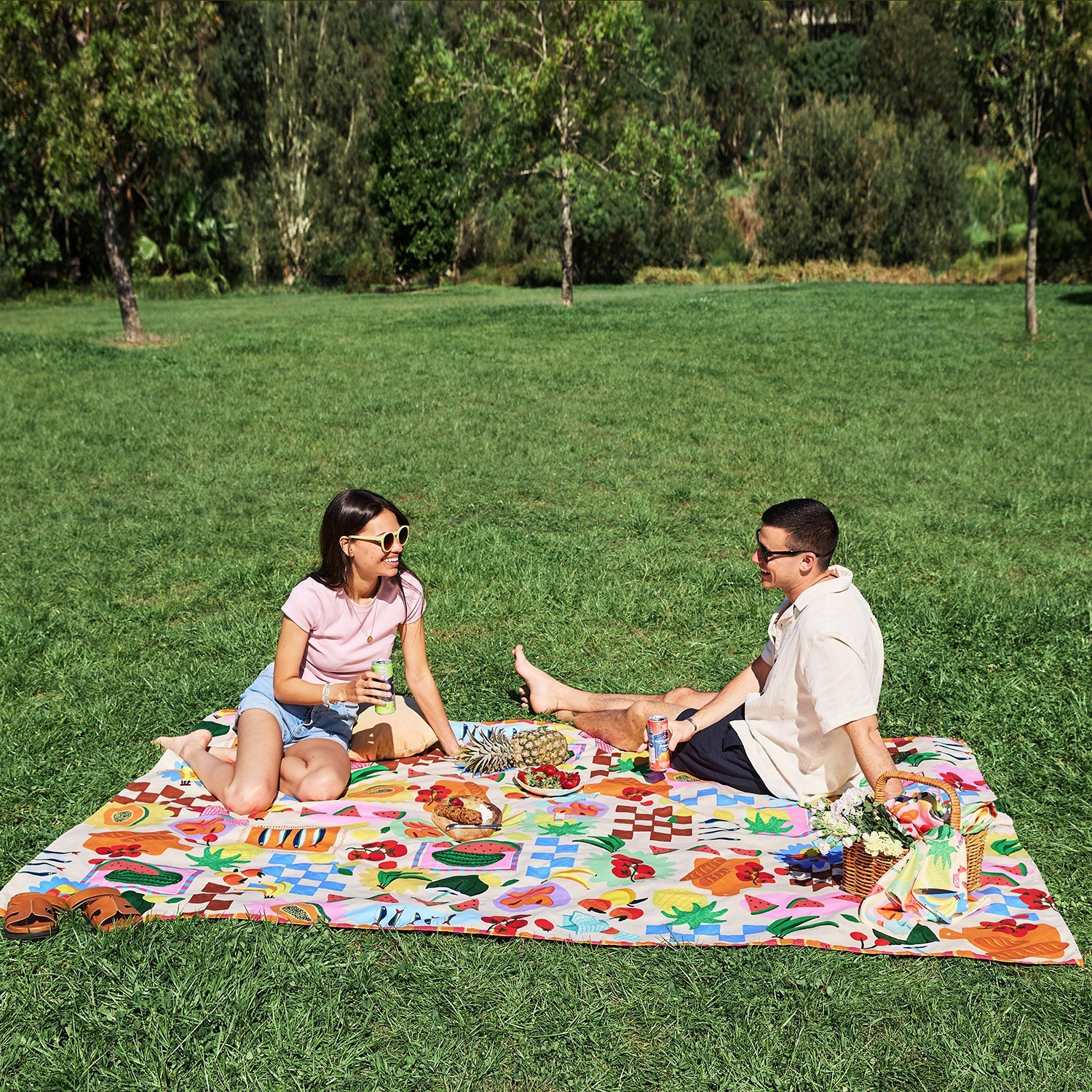 Dock and Bay Picnic Blanket - Thumbnail 3