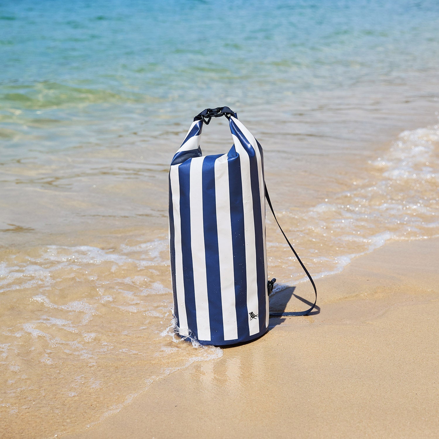 Baggu Standard ウォーリーSpace Beach Ski セット Dock & Bay Medium Waterproof Dry Bag, 20L capacity - Whitsunday