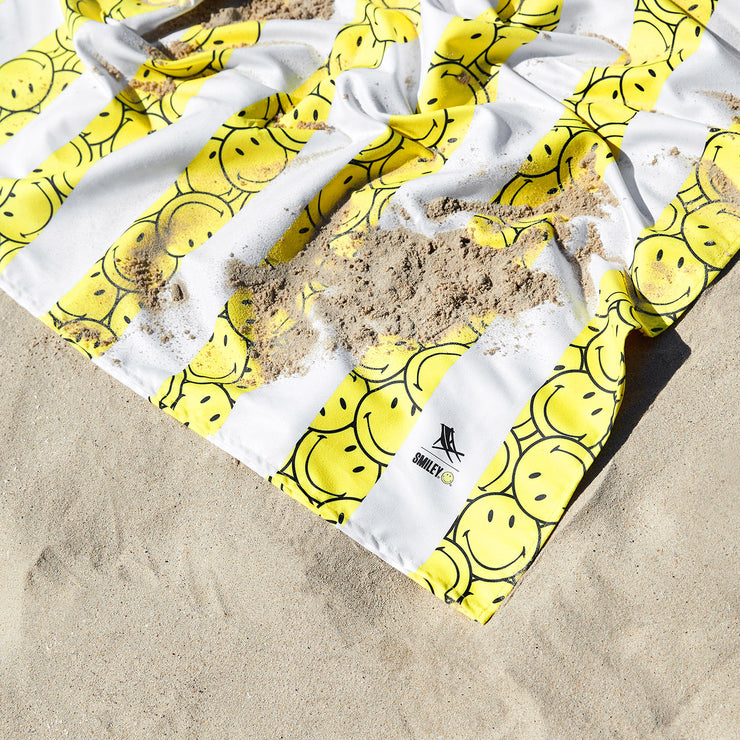 Dock & Bay Kids Beach Towels - Doing Our Bit - Smiley