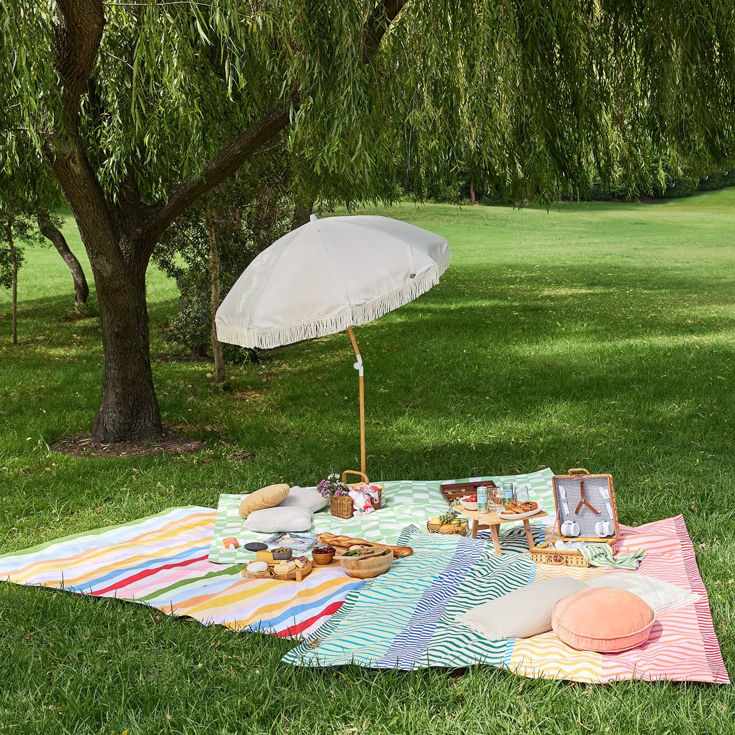 Dock & Bay Picnic Blanket